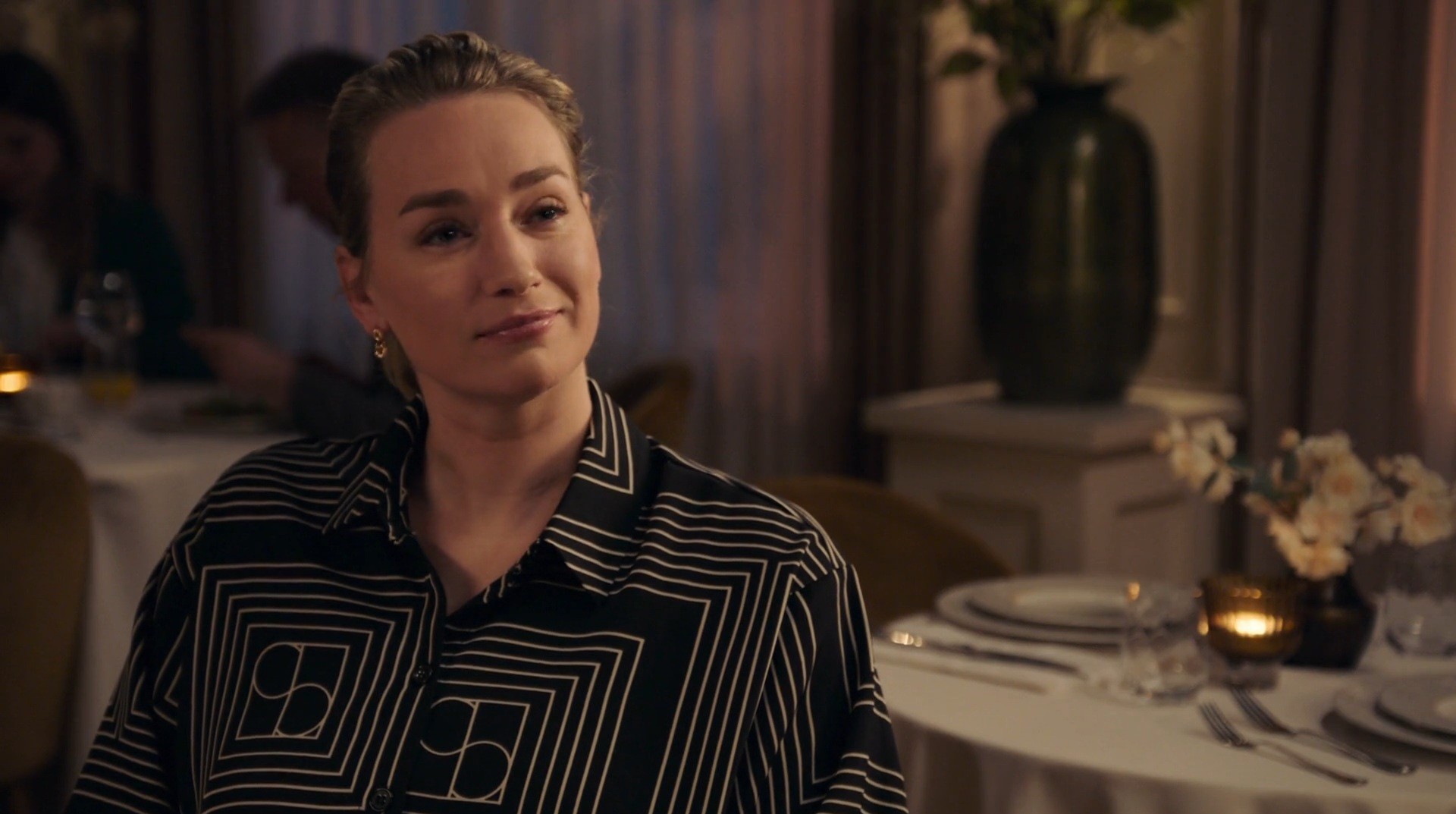 Henriette komt haar stiefzoon helpen